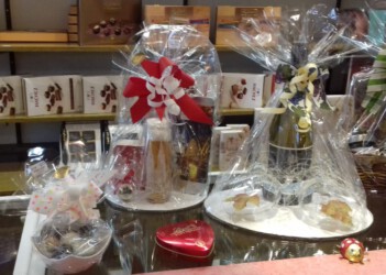 Preis auf Anfrage Preis auf Anfrage